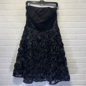 White House Black Market Black Strapless Cocktail Holiday Homecoming Dress